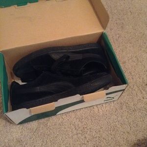 Black pumas